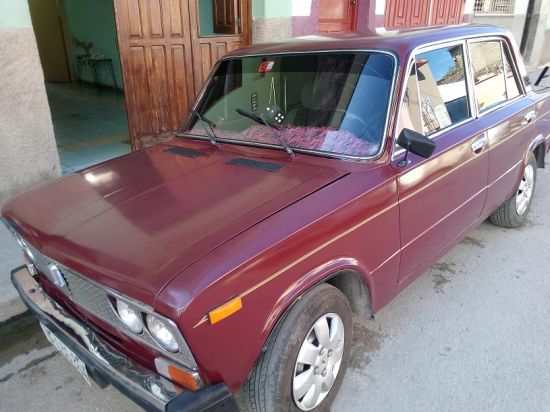 Эмблема lada 1600